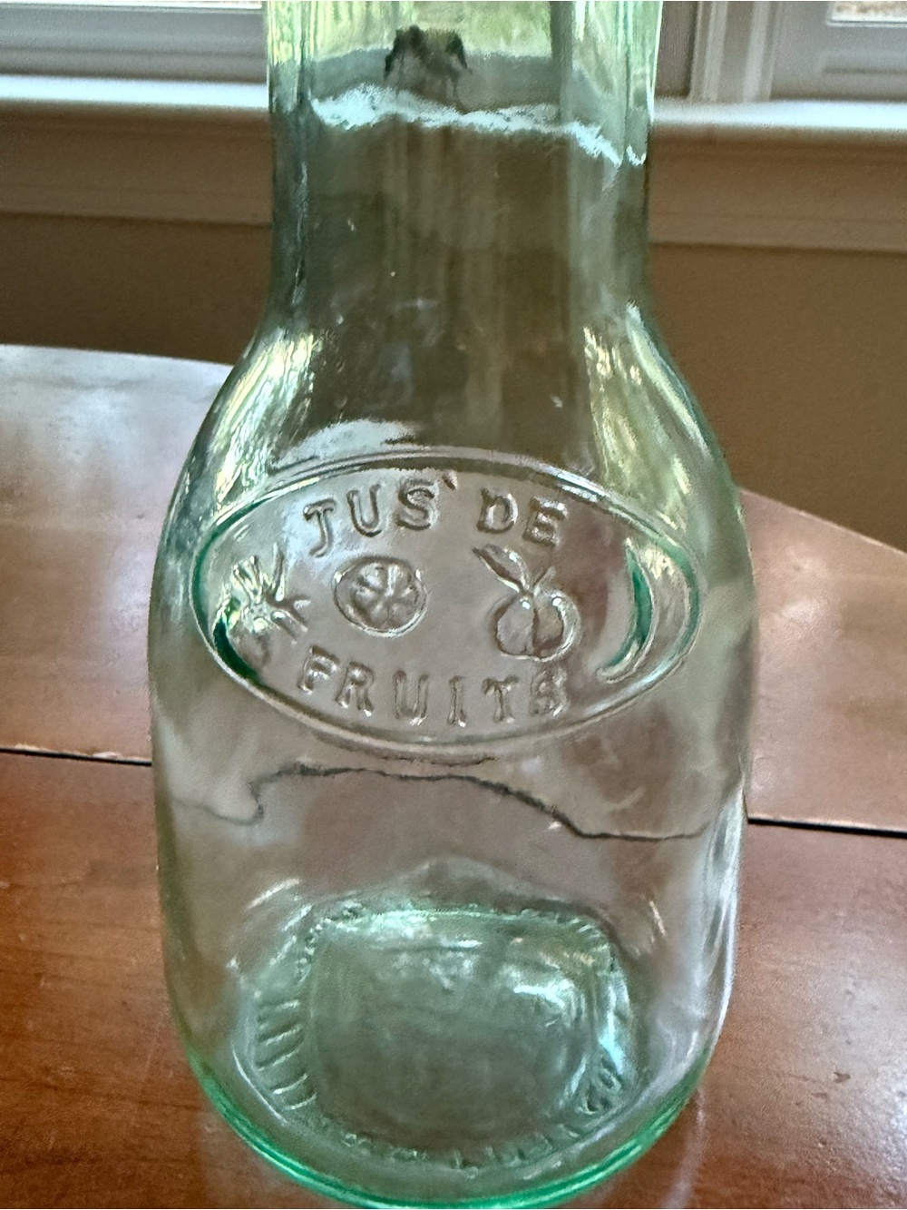 Jus De Fruits Recycled Glass Vintage Style Carafe and 6 glasses